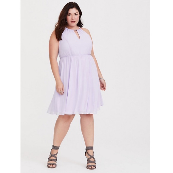 torrid Dresses & Skirts - Torrid LILAC HALTER NECK CHIFFON DRESS sz 4